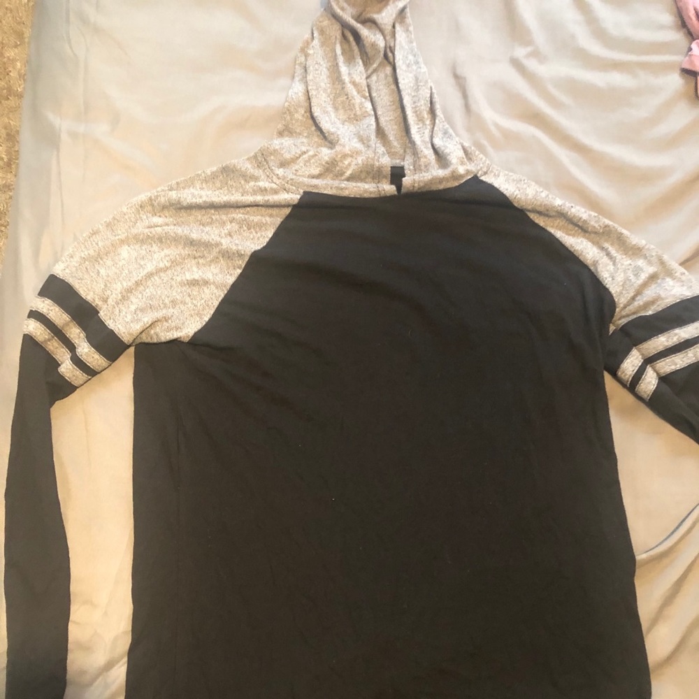 Depart West black and grey hoodie lightweight